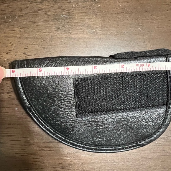 REALTREE Concealed Carry Handbag - Picture 6 of 16